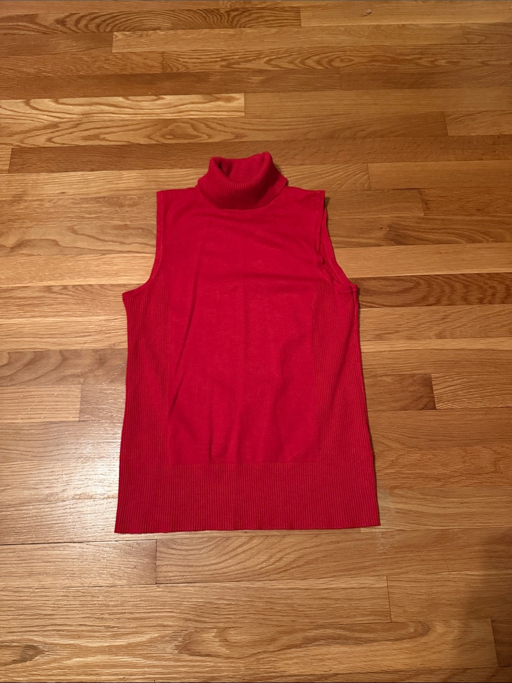 Cable & Gauge Red Sleeveless Turtleneck Knit Tank